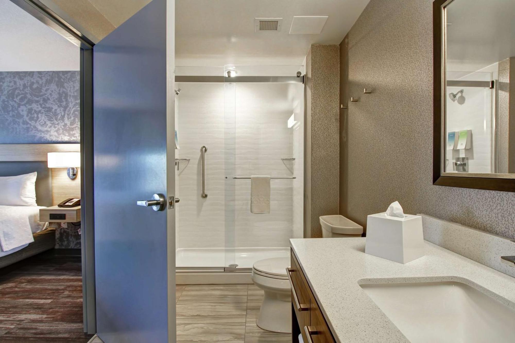 Home2 Suites By Hilton Edmonton South Esterno foto