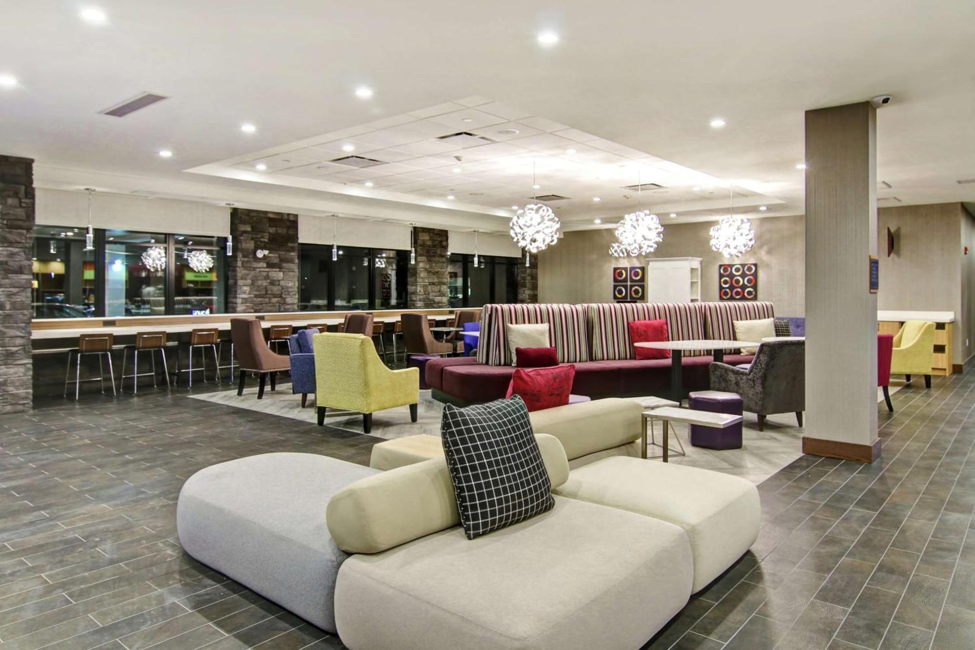 Home2 Suites By Hilton Edmonton South Esterno foto